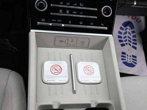 New 2026 Hyundai Santa Fe SE FWD image 22