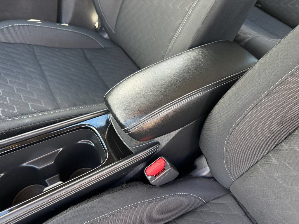 Certified 2023 Nissan Kicks SV FWD image 25