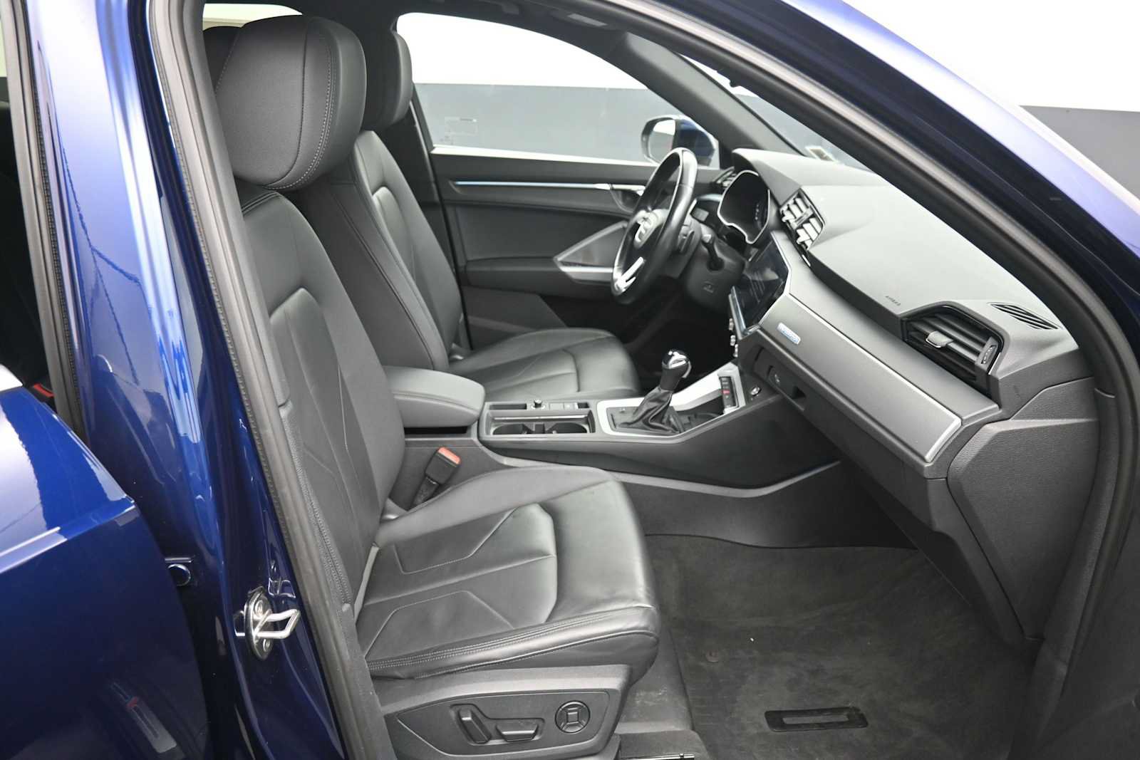 Used 2023 Audi Q3 2.0T Premium Plus AWD/4WD image 24
