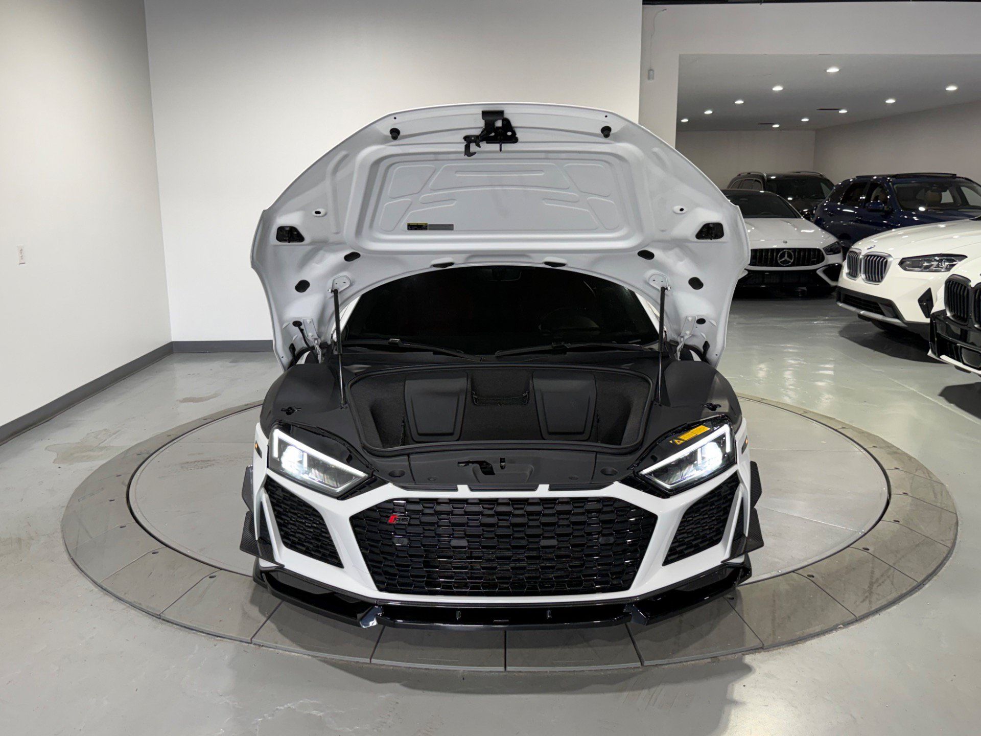 Used 2021 Audi R8 V10 performance AWD/4WD image 9