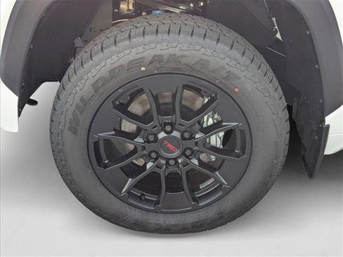 New 2025 Toyota Tundra Limited image 9