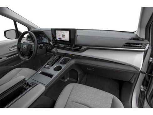 Used 2025 Toyota Sienna LE FWD image 14
