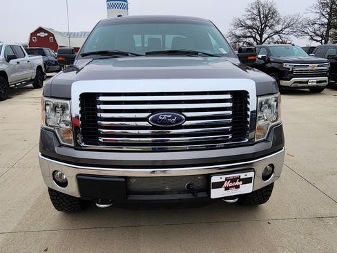 Used 2012 Ford F150 XLT w/ XLT Chrome Pkg image 2