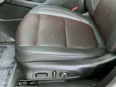 Used 2023 Chevrolet Blazer RS w/ Enhanced Convenience Package image 31