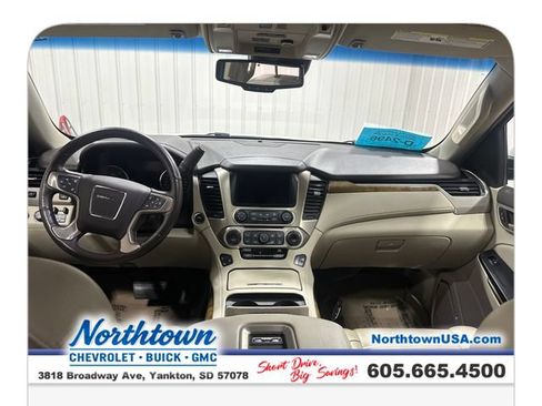Used 2017 GMC Yukon Denali w/ Open Road Package AWD/4WD image 26