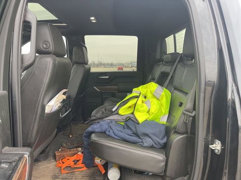 Used 2020 Chevrolet Silverado 2500 High Country w/ Z71 Off-Road Package image 13