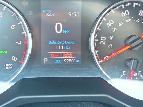 Used 2020 Toyota RAV4 XLE w/ Convenience Package AWD/4WD image 23