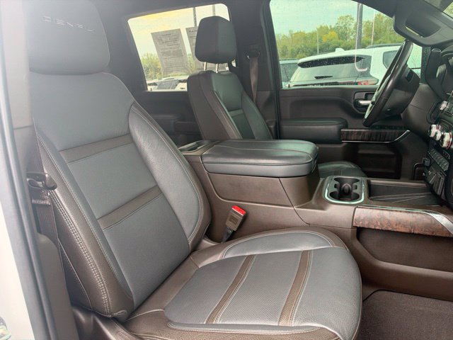 Used 2023 GMC Sierra 2500 Denali w/ Denali Ultimate Package AWD/4WD image 11