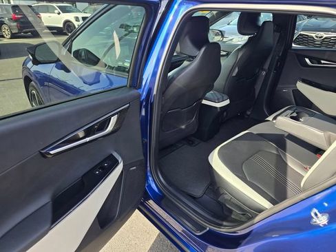 Certified 2024 Kia EV6 GT-Line AWD/4WD image 17
