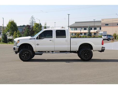 Used 2013 Ford F350 Lariat AWD/4WD image 2