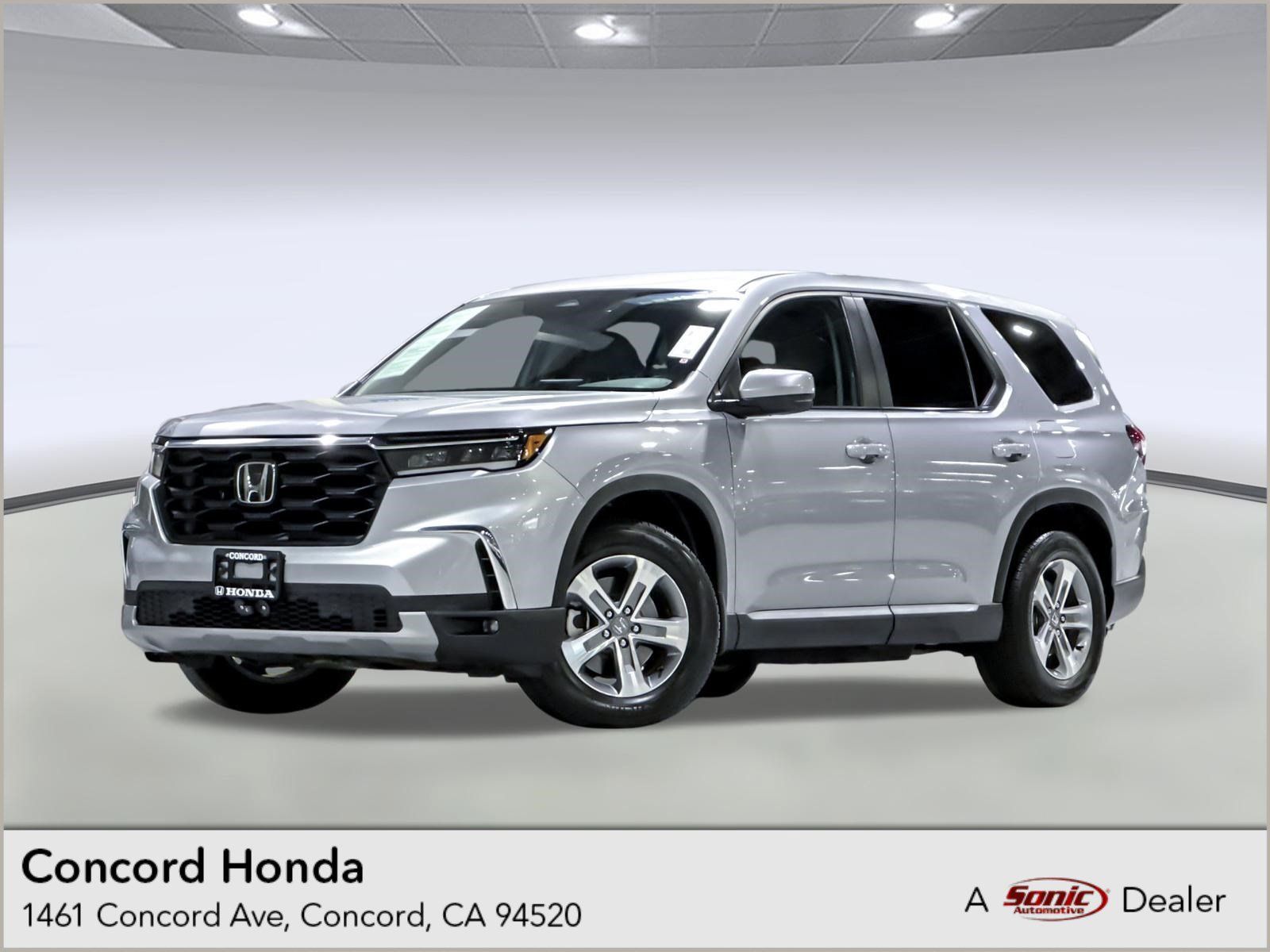 Used 2025 Honda Pilot EX-L image 1