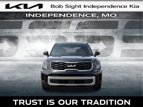 New 2025 Kia Telluride S image 2