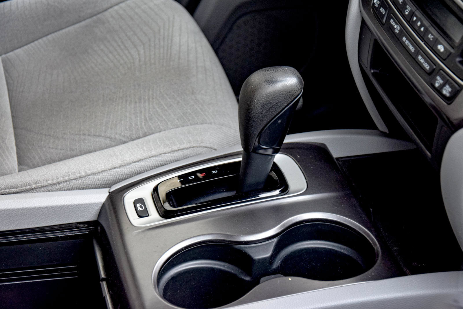 Used 2016 Honda Pilot EX image 9