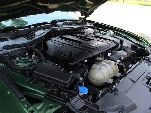 Used 2022 Ford Mustang GT Premium RWD image 23