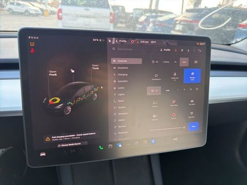 Used 2022 Tesla Model 3 Performance image 12
