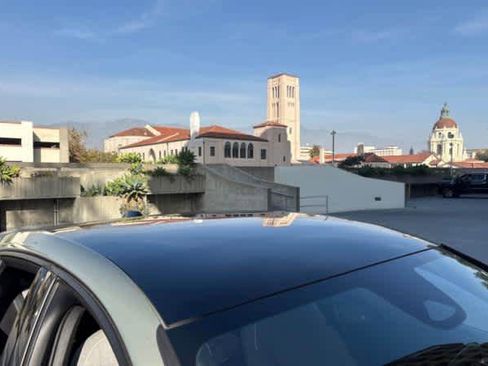 Used 2023 Volvo C40 P8 Recharge Ultimate image 3