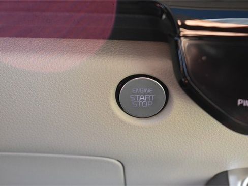 New 2026 Kia Carnival SX Prestige image 32