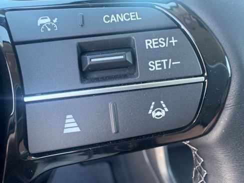 Used 2024 Honda Civic EX-L image 15