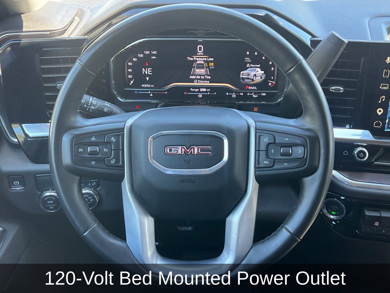 Used 2025 GMC Sierra 1500 SLT RWD image 15