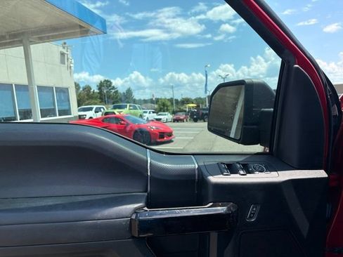 Used 2020 Ford F150 XLT w/ Equipment Group 302A Luxury AWD/4WD image 9