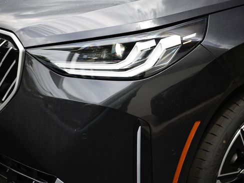 New 2026 BMW X3 xDrive30 w/ Premium Package AWD/4WD image 12