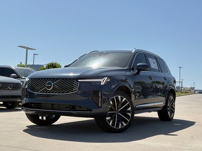 New 2025 Volvo XC90 T8 Plus w/ Protection Package Premier