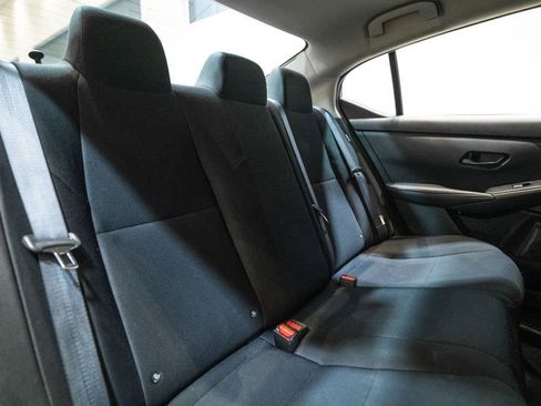 Used 2025 Nissan Sentra S image 29