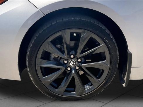 Used 2023 Toyota Corolla SE FWD image 11