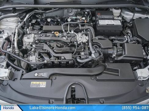 Used 2026 Toyota Corolla SE FWD image 29