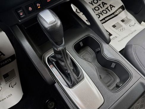 Used 2022 Nissan Frontier SV image 19