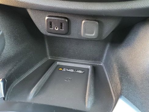 Used 2019 Chevrolet Traverse Premier w/ Driver Confidence II Package image 36