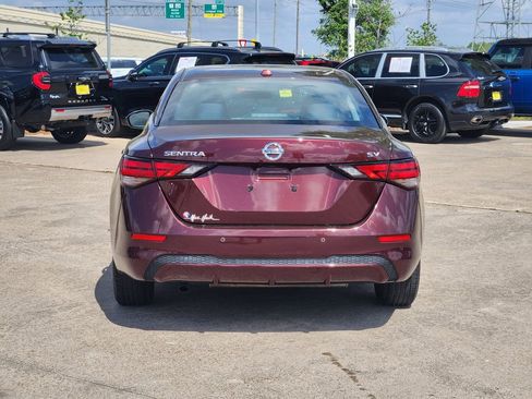 Used 2021 Nissan Sentra SV FWD image 6