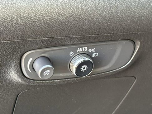 Used 2024 Buick Encore GX Sport Touring w/ Comfort Package FWD image 23