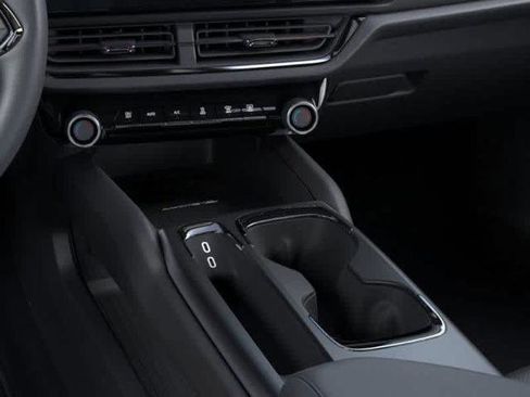 New 2025 Chevrolet Equinox EV RS image 23