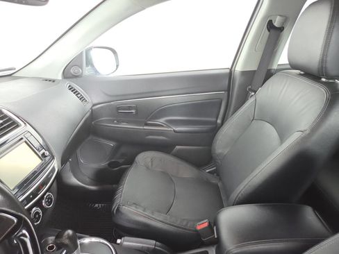 Used 2017 Mitsubishi Outlander Sport SEL AWD/4WD image 16