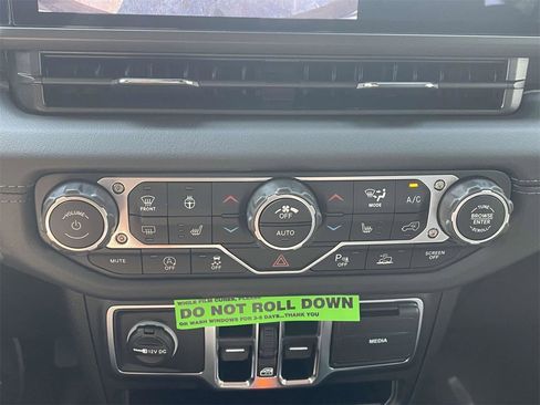 New 2025 Jeep Wrangler Sahara image 21