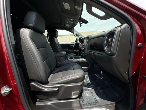 Used 2022 Chevrolet Silverado 1500 RST AWD/4WD image 27