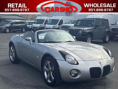 Used 2008 Pontiac Solstice Convertible w/ Premium Package RWD image 1