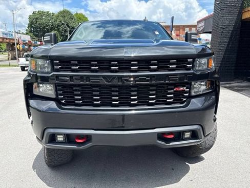 Used 2021 Chevrolet Silverado 1500 Custom Trail Boss w/ Midnight Edition AWD/4WD image 4