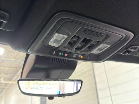 Used 2023 Chevrolet Silverado 1500 High Country w/ High Country Premium Package image 40