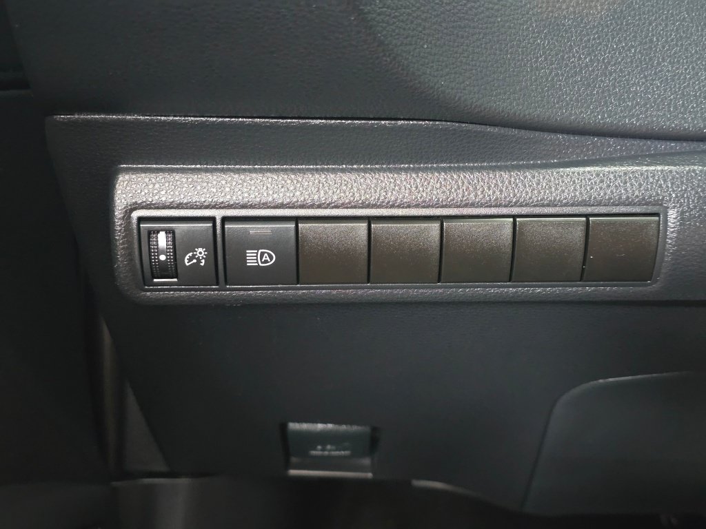 Certified 2020 Toyota Corolla XSE w/ Carpet Mat Package (TMS) FWD image 23