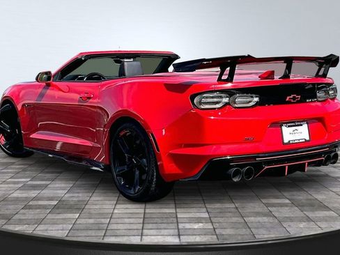 Used 2019 Chevrolet Camaro SS image 13
