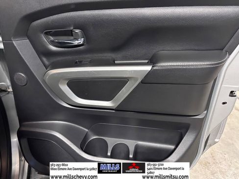 Used 2019 Nissan Titan PRO-4X w/ Pro-4x Utility Package image 15