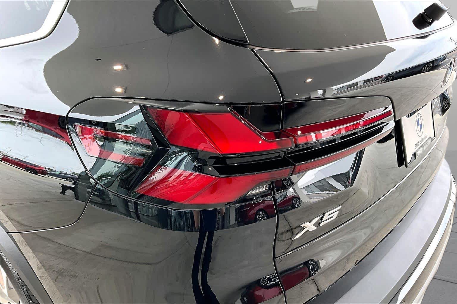 Used 2026 BMW X5 sDrive40i RWD image 27