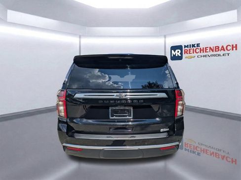 Used 2023 Chevrolet Suburban High Country w/ Premium Package 2 AWD/4WD image 5