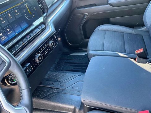 Used 2023 Chevrolet Silverado 1500 RST AWD/4WD image 20