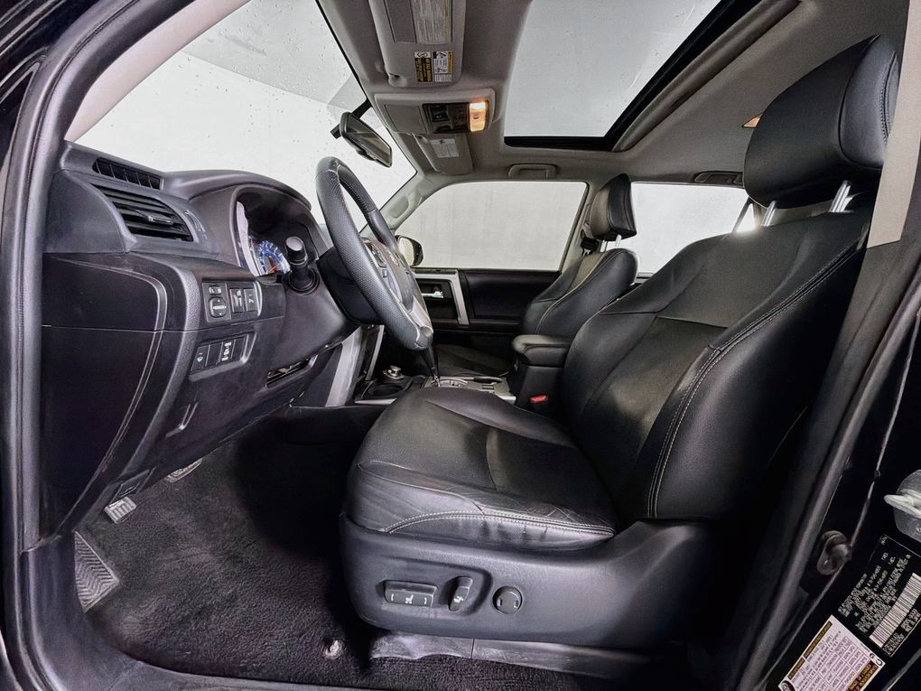 Used 2016 Toyota 4Runner Limited AWD/4WD image 12