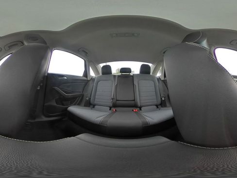 Used 2025 Volkswagen Jetta SE image 42