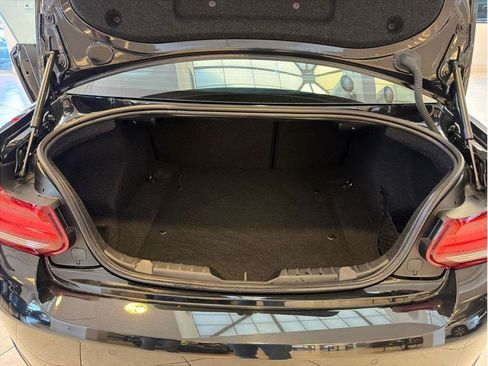 Used 2018 BMW M2 RWD image 30