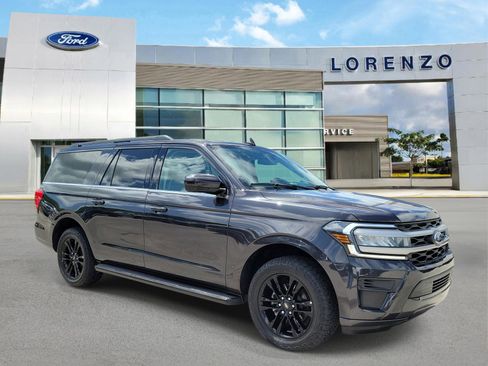 Used 2024 Ford Expedition Max XLT RWD image 3